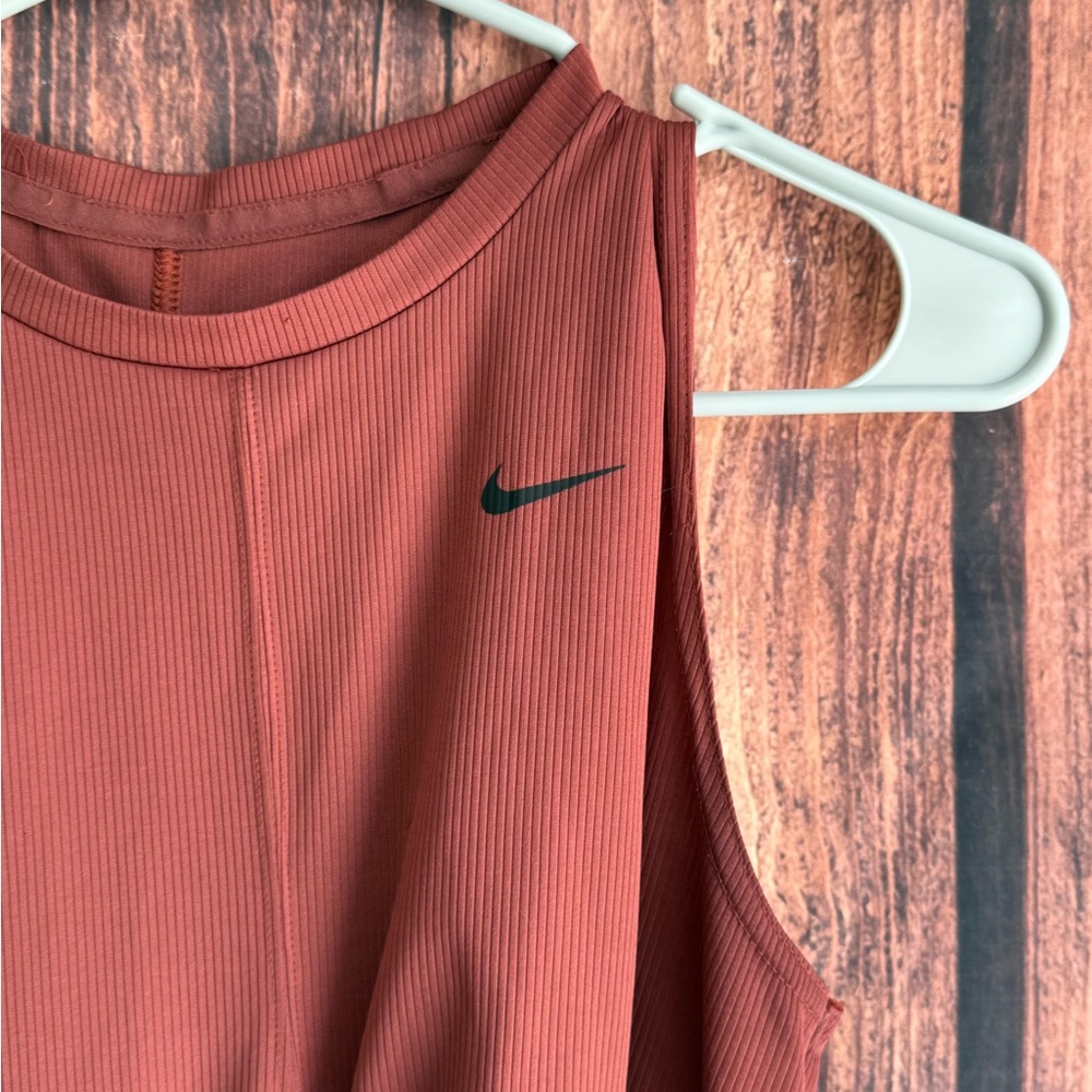 Nike Women's Dri-FIT Twist Tank Top - Dark Pink - Picture 4 of 5